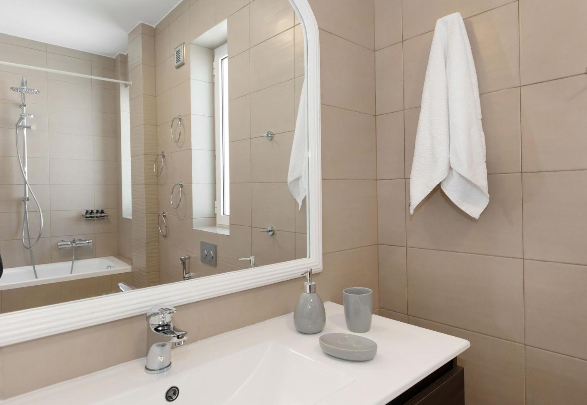 Nice Sea View Elegant Apartment Athens Ngoại thất bức ảnh